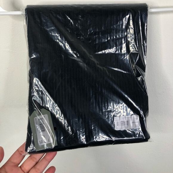 NEW ALLSAINTS Black Wool Blend Ribbed Knit Scarf - Picture 4 of 7